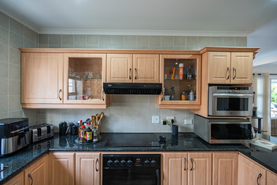 6 Bedroom Property for Sale in Royal Alfred Marina Eastern Cape